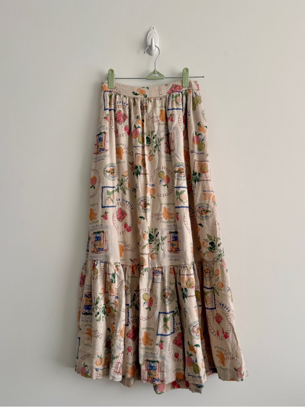 Abercrombie & Fitch Beige Floral & Fruit Italian Summer Tiered Maxi Skirt